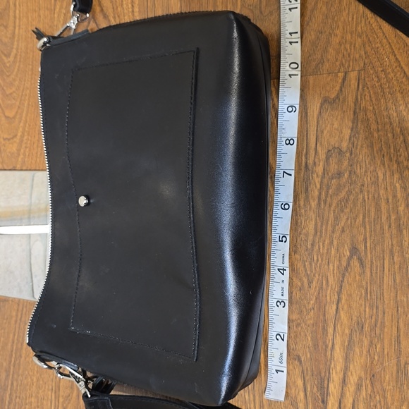 MADEWELL The Transport Shoulder Crossbody Bag Black Convertible - Picture 10 of 12